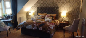 Outlander Boutique B&B Super King